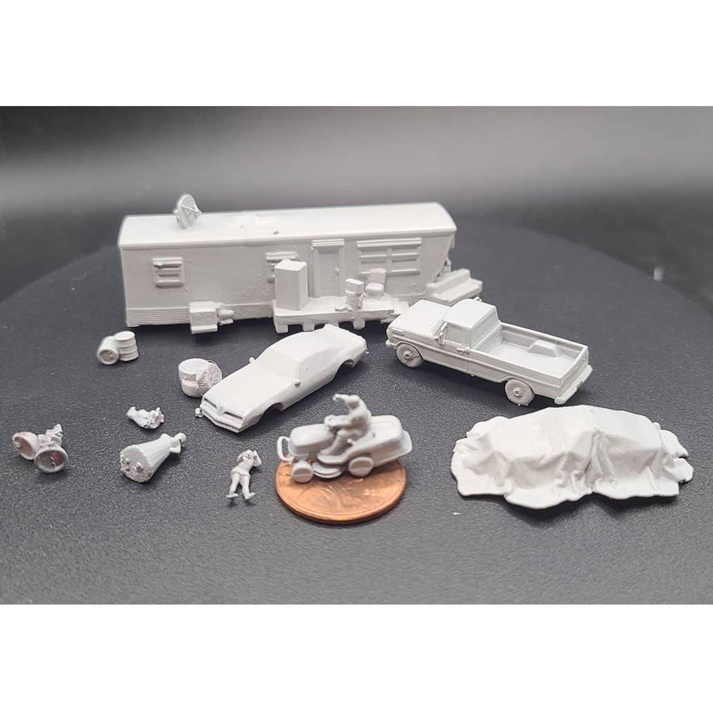 HO Scale 1/87th Mobile Home Action Scene With Figures Trailer Trash 3d Printed